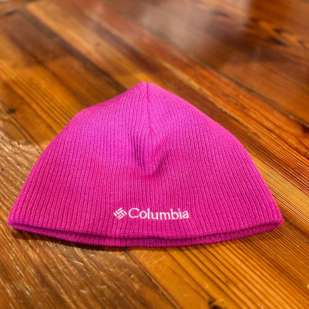 CLEARANCE:  Columbia O/S Pink Beanie